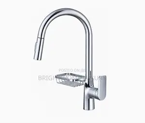 Anti-Rust Kitchen Tap With Pull Out Sprayer and Soap Rack