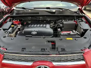 Toyota RAV4 2011 Red