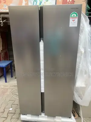 Samsung Side by Side Refrigerator 647l(Rs62r5001m9)