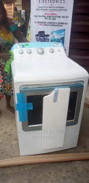White Westinghouse 17kg Industrial Dryer Front Loader