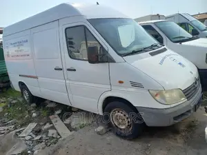Mercedes-Benz Sprinter 2006 White