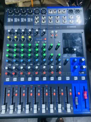 Professional Yamaha Mg12xu Mixing Console