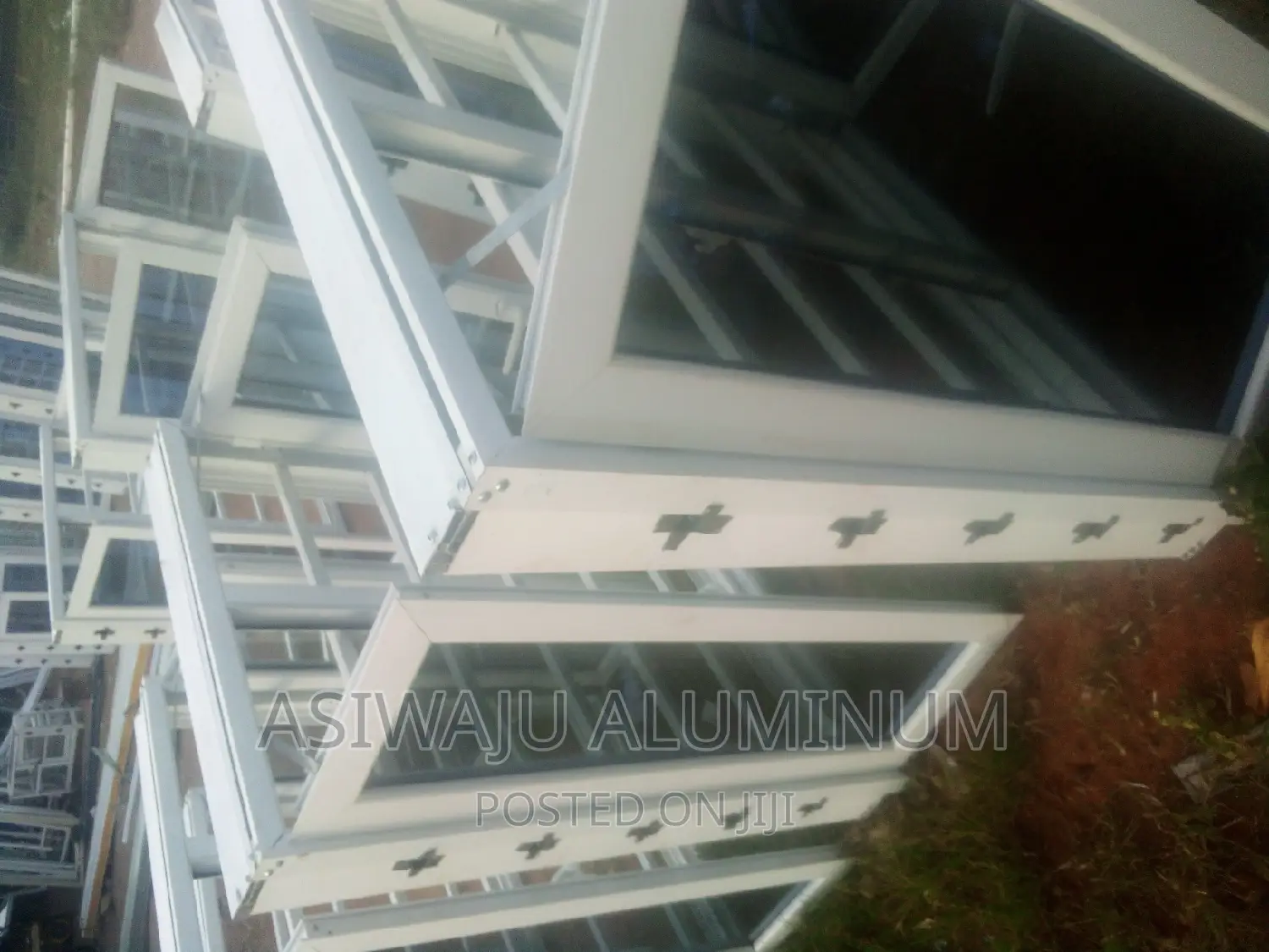 Open and Close Casement Windows J
