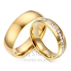 Couple's Unique Wedding Rings Set - Gold