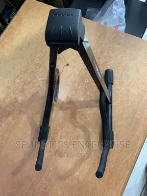 Quality Proel Guitar Stand