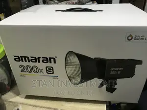 Aputure Amaran 200xs