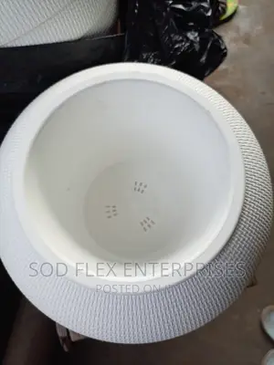 25cm Imported Beautiful Vase