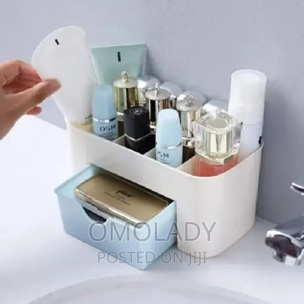 Cosmetics Plastic Storage Box