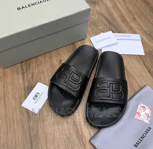 BALENCIAGA Luxury Slide