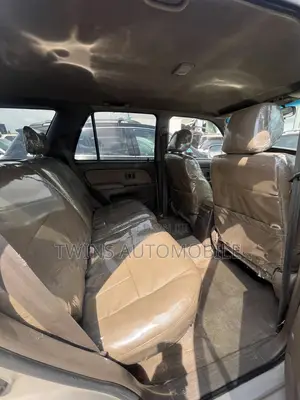 Toyota 4-Runner 2000 Silver