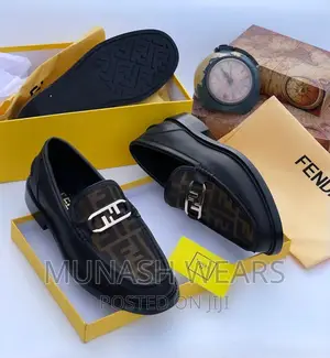 Luxury Fendi Shoe