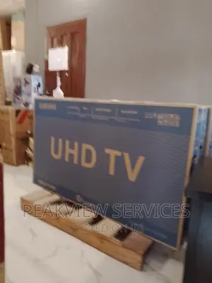 Brand New (75inches) Samsung Smart Tv+Bluetooth, Netflix.