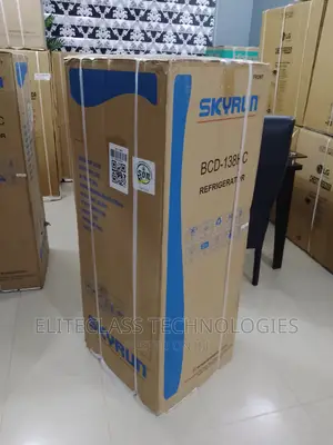 Skyrun BCD-138HC Refrigerator With Lock and Key
