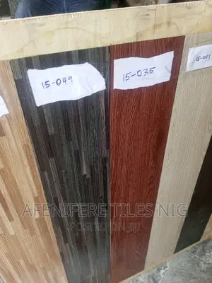 1.2 Mm Thickness Vinyl Rubber Floor Tiles