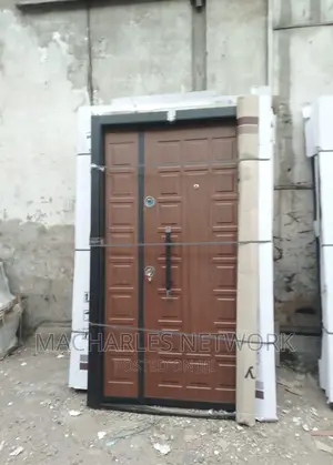 4ft Turkey Luxury Door (Cdc008)