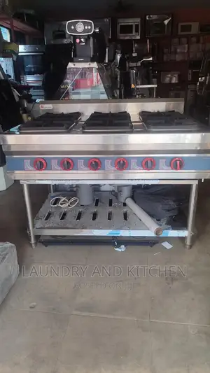 Six Burners Industrial Gas Cooker for Commercial and Home