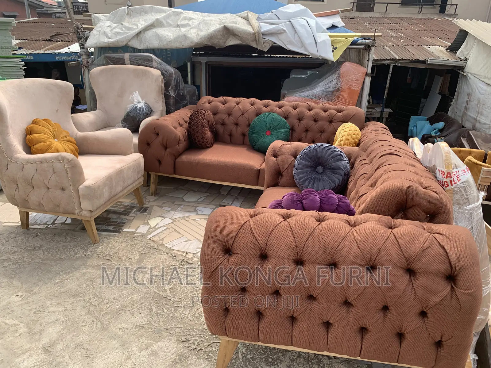 Fantastic 7 Seaters Sofa