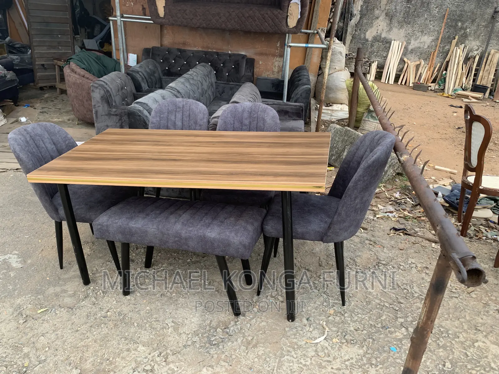 Fantastic Dinning Set