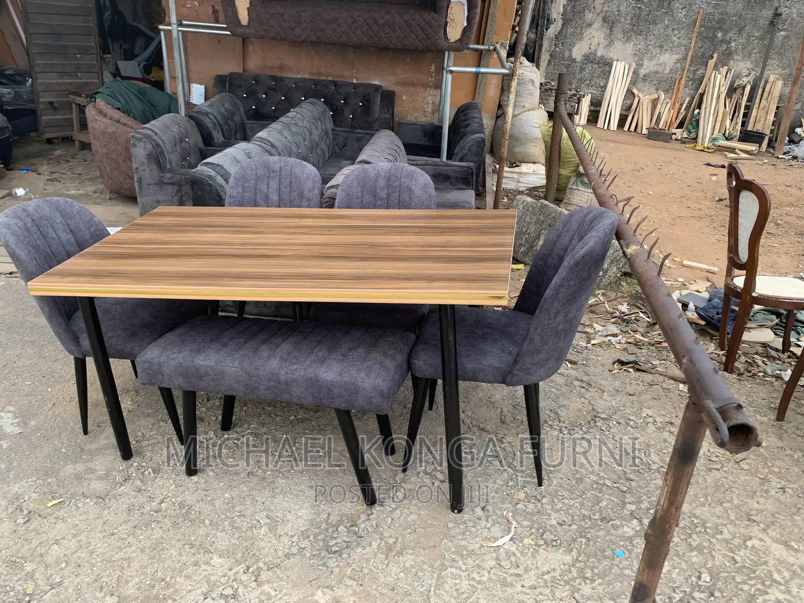 Fantastic Dinning Set