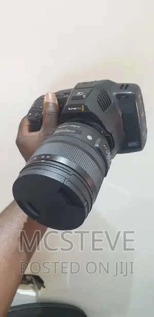 Blackmagic Pocket Cinema G2 With 24 - 70MM DG Sigma Lens