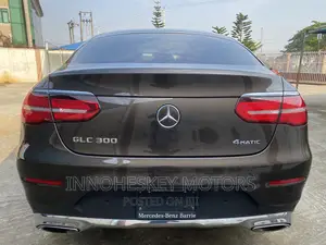 Mercedes-Benz GLC-Class 2018 Brown