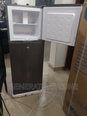 Classic 138l Skyrun Refrigerator With Top Freezer