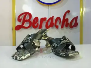 Quality Ladies Slippers at Give Away Price.