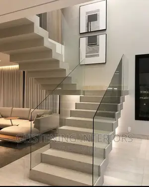 Staircase 10mm Tempered Glass Design
