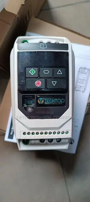 Techtop 0.75kw/1hp 220v Inverter Drive