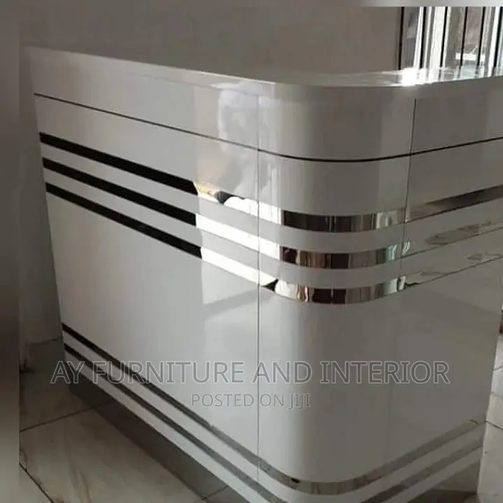Reception Table