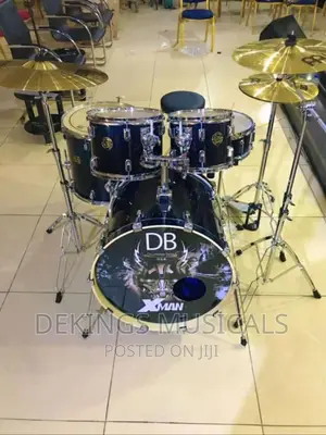 Drummer Boss XMAN 5 Sets Drum