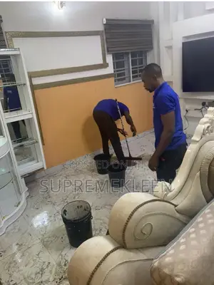 Sparkling Home With Supreme Kleen, Cleaning Services!
