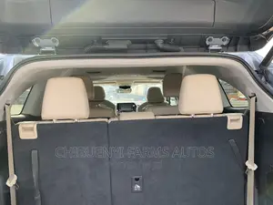 Toyota Highlander XLE AWD 2020 Blue