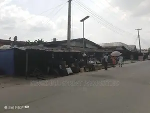 2bdrm Bungalow in Ughelli, Warri for sale