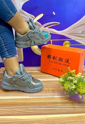 Nakechaoliu Original Sneakers Shoes
