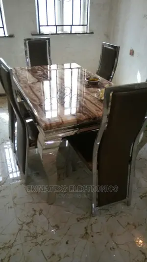 Marble Dinning Table Set