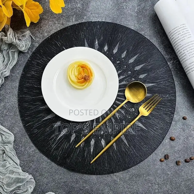 Gold Table Mat