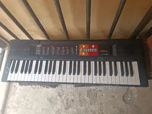 Yamaha PSR F51