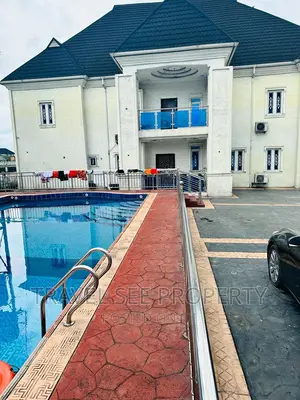 Furnished 6bdrm Duplex in Chinde Crescent Gra for sale