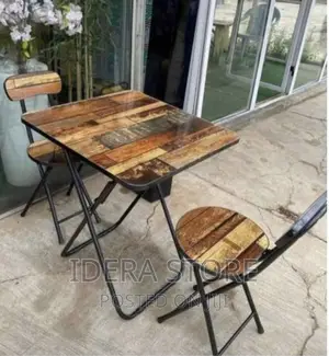 High Quality Adjustable Reading/Laptop Table and 2 Chairs