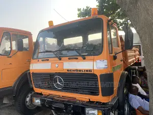 Mercedes Benz 1414 Yellow
