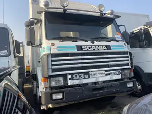 Scania 93m White Container Body, Long Frame.