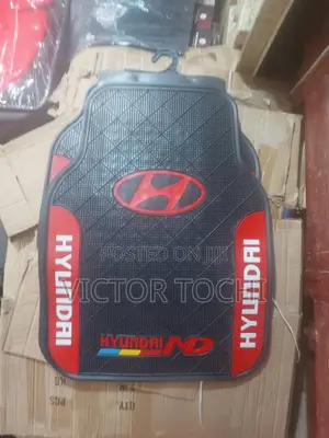 Hyundai Brush Footmat