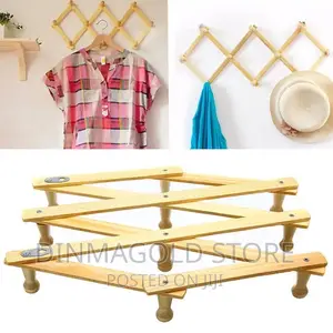 Wooden Expanding Cloths Hanger