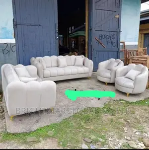 High Quality Complete Set Home Sofa Chair.