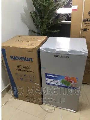 Skyrun Single Door With Key Lock Refrigerator 90l