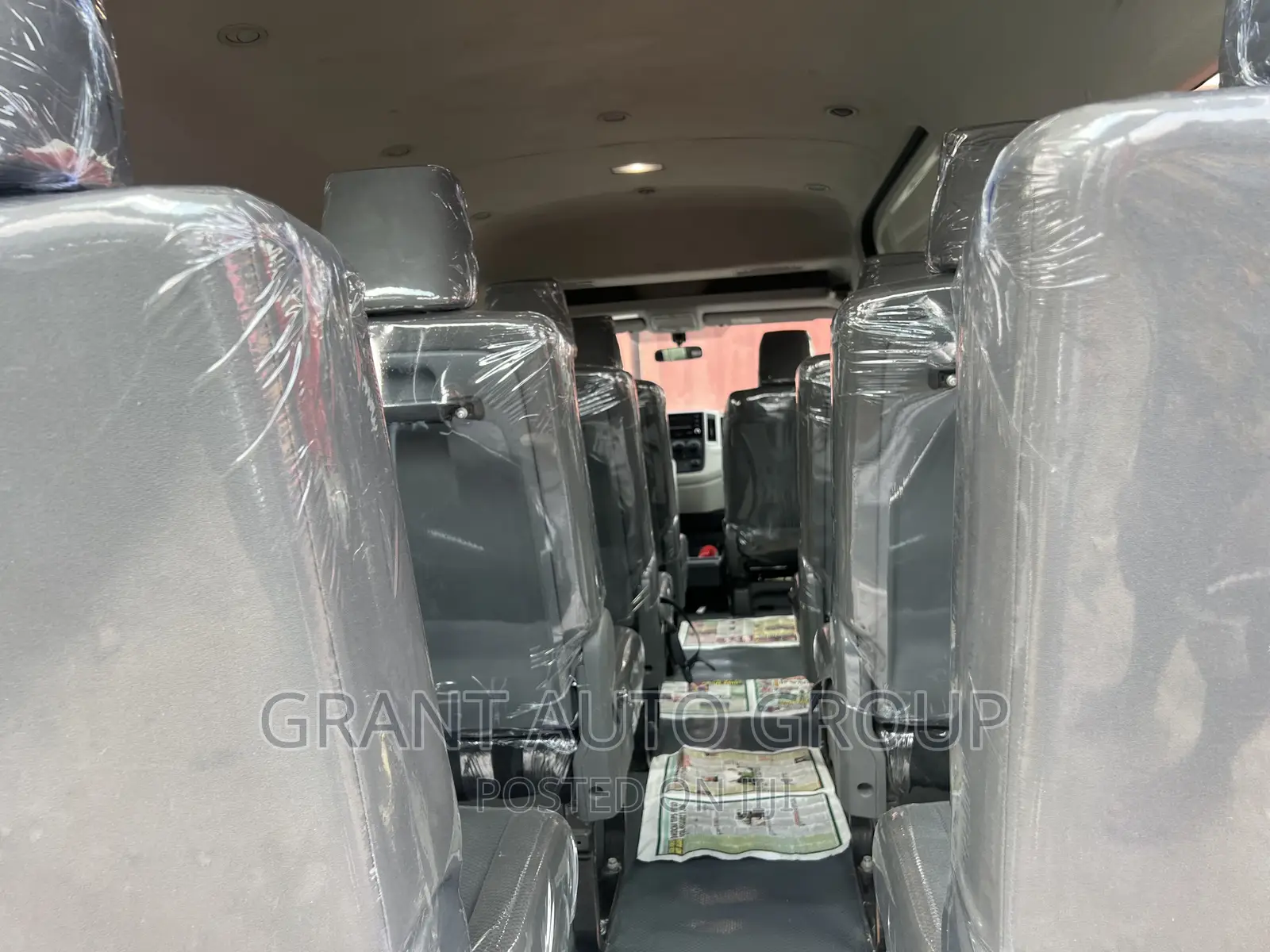 Toyota HiAce 2019 White