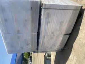 Perkins England 300kva Soundproof Generator