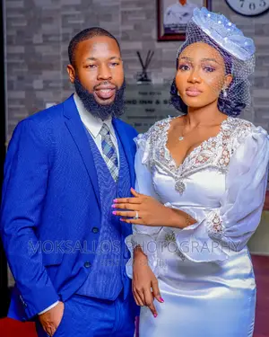 Professional Wedding Photographers
