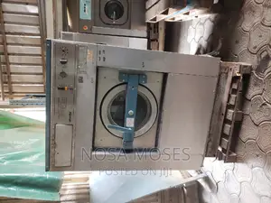 Industrial Washing Machine